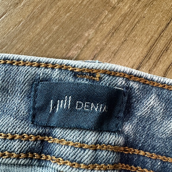 J. Jill Women's High Rise Straight Leg Crop Jeans Size 2P Light Wash - Picture 4 of 7